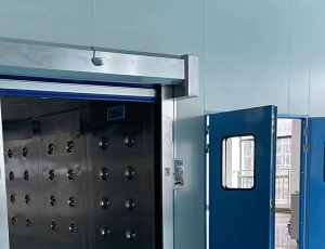 �������̰���